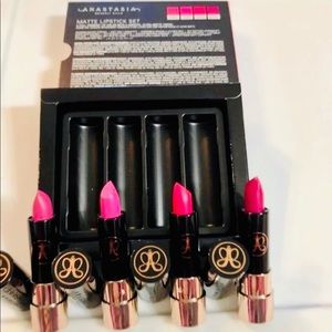 Anastasia Beverly Hills lip set matte